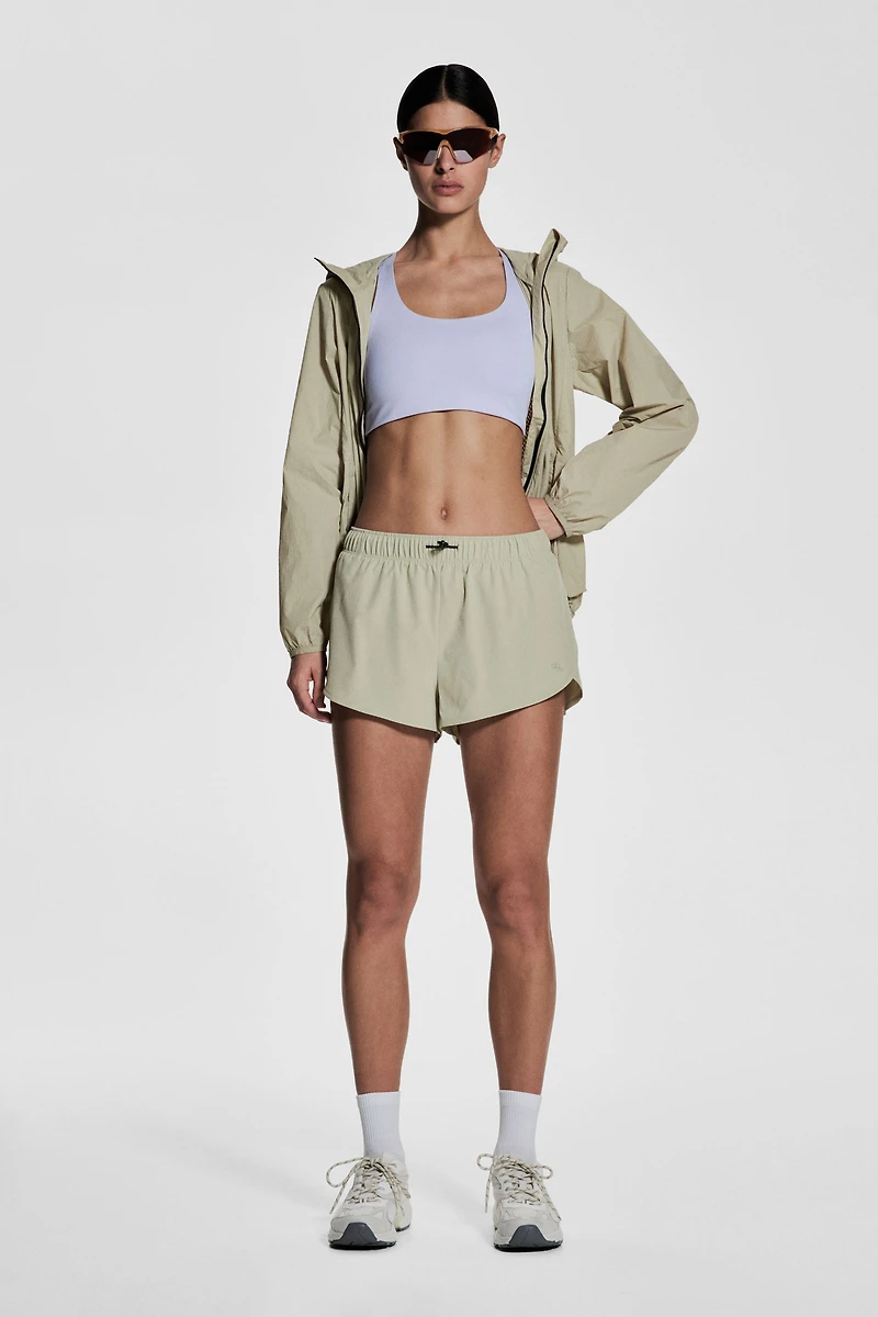 Short de sport léger DryMove🅪