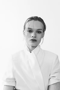 Short-Sleeved Jacket