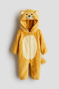Costume