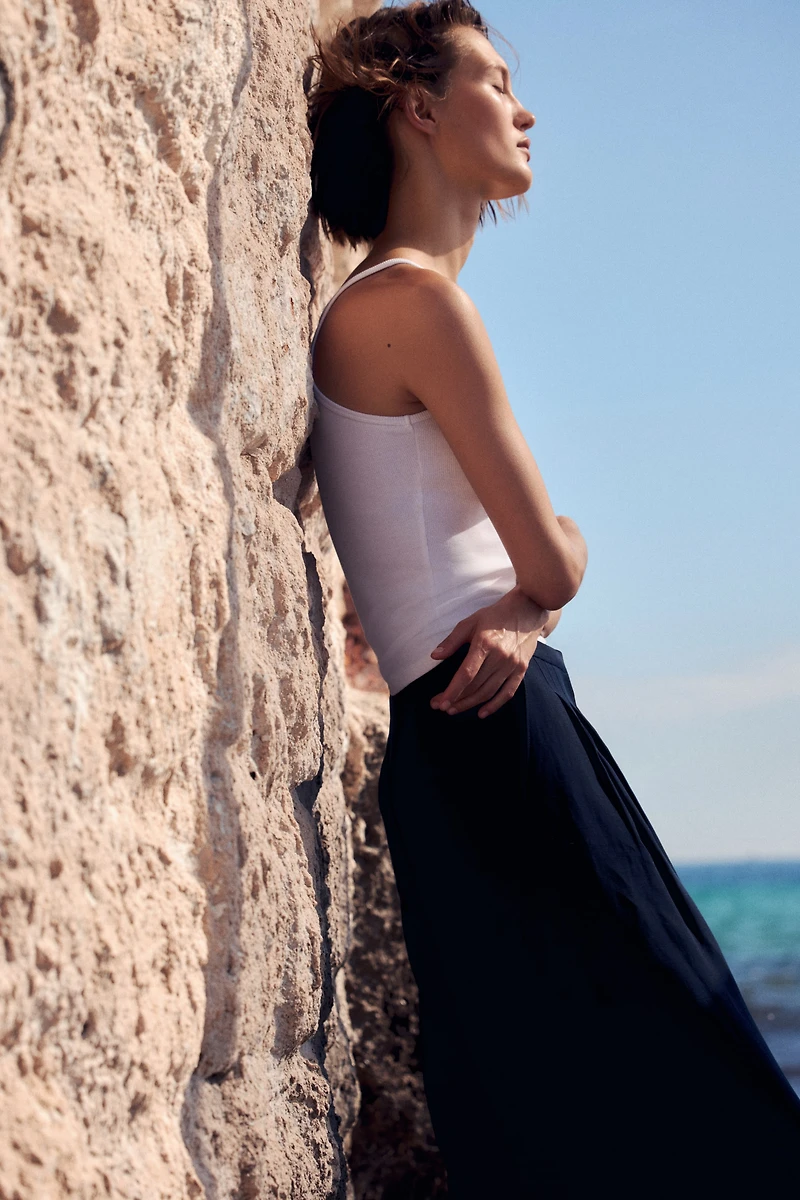 Wide-Leg Linen-Blend Pants