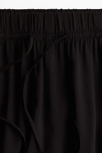 Wide-cut Pull-on Pants