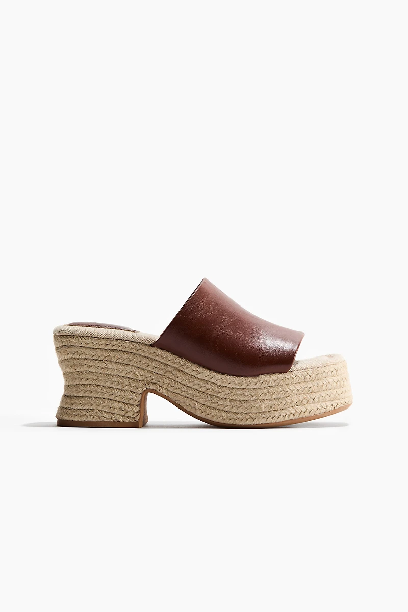 Espadrilles à talon