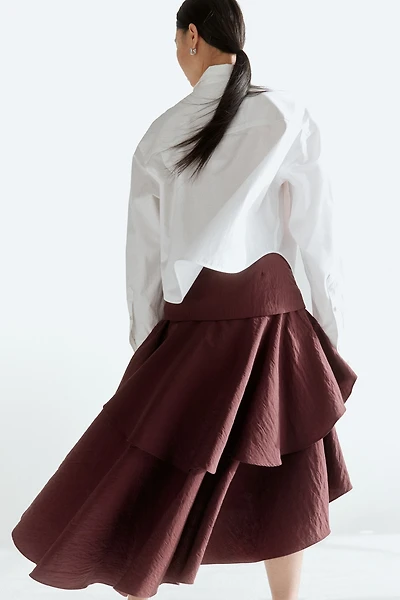 Jupe à étages asymétrique