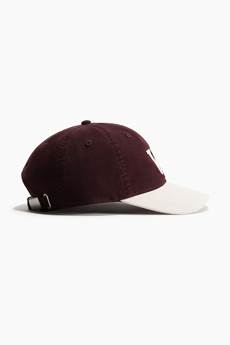 Cotton Cap with Embroidered Motif