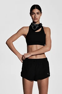 Lightweight Sports Shorts with DryMove™