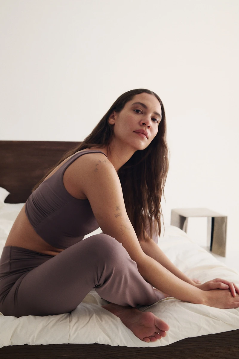 Twist-Detail Tank Top with SoftMove™