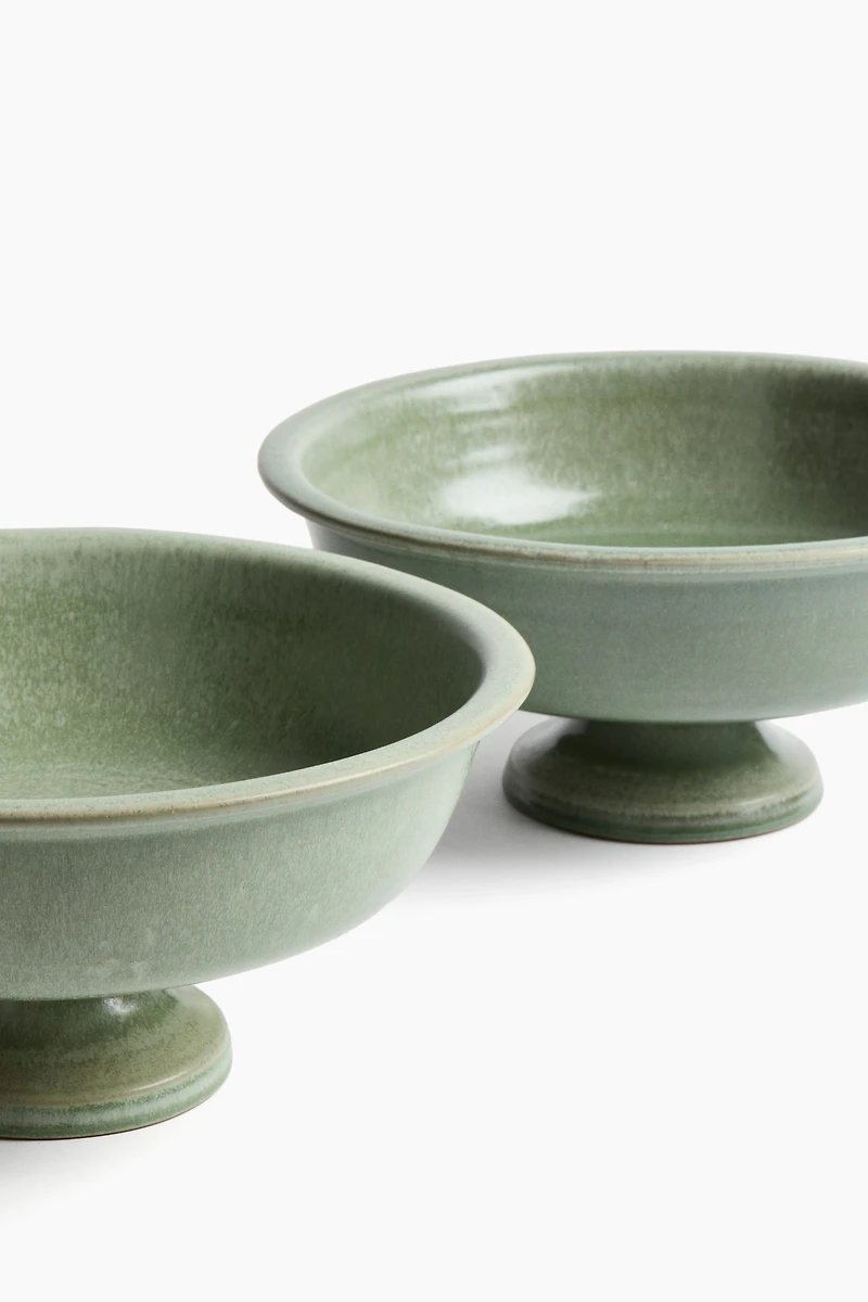 Footed Stoneware Serving Bowl