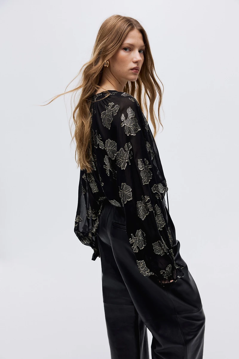 Blouse en tissu jacquard