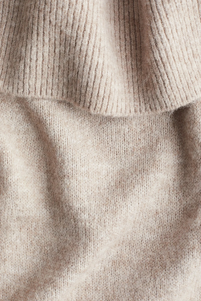 Off-the-Shoulder Fine-Knit Dress