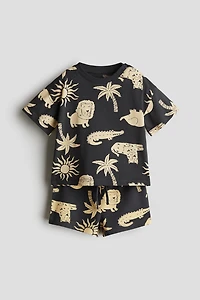 Ensemble 2 pièces avec T-shirt et short
