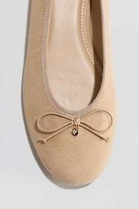 Ballerines avec boucle