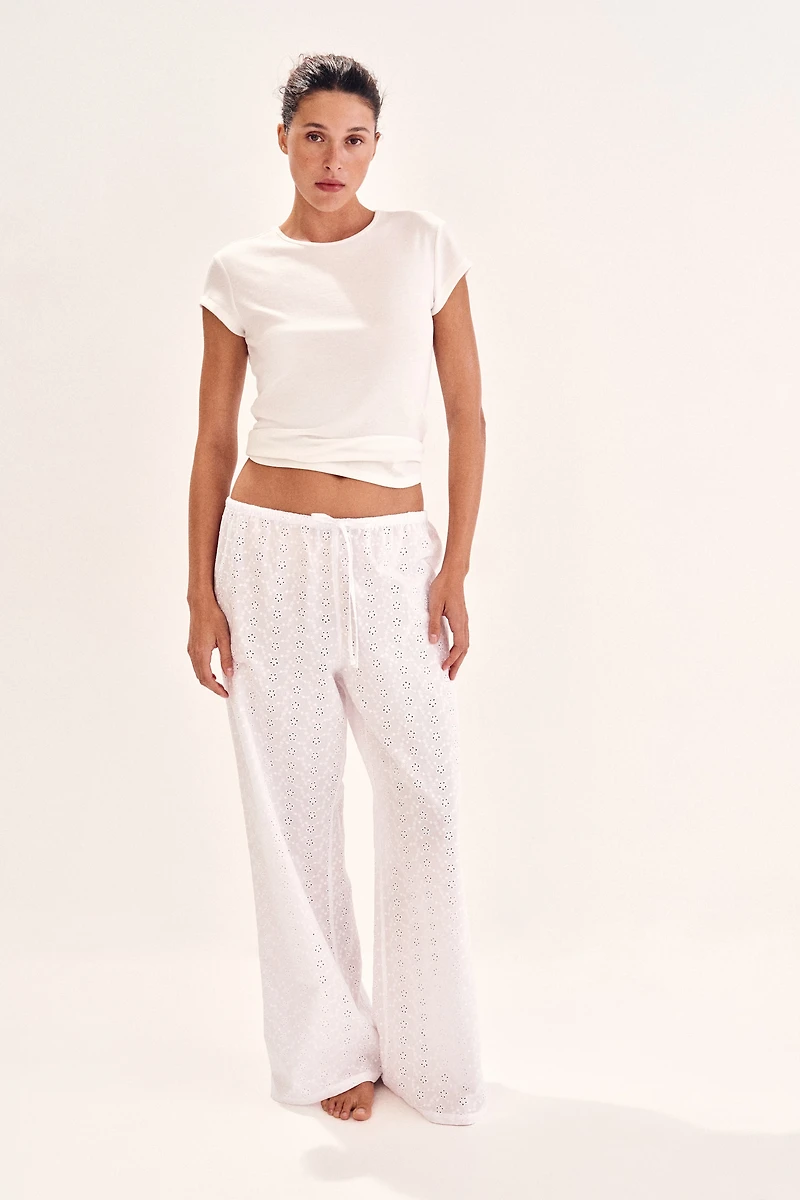 Pantalon de pyjama avec broderie anglaise