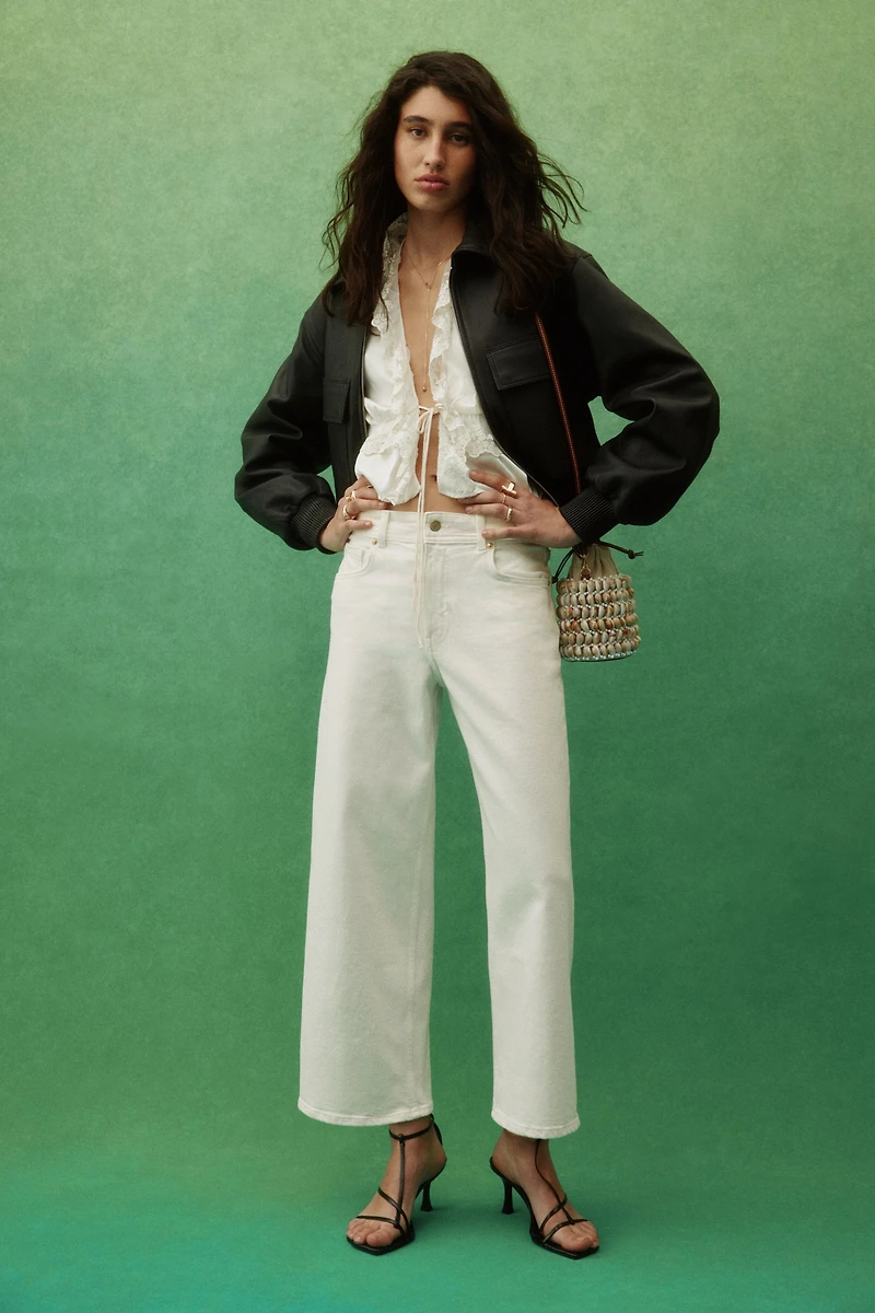 Jean ample à la cheville taille haute