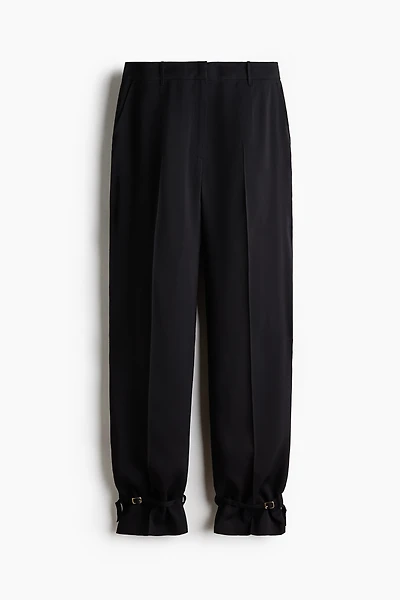 Pantalon avec pattes