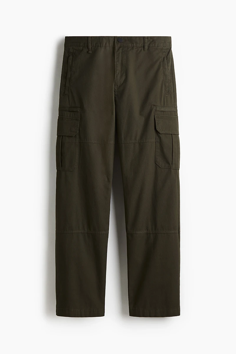 Pantalon cargo classique en sergé