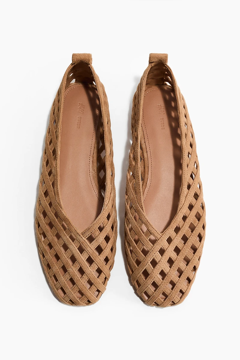 Ballerines en cuir à effet tressé