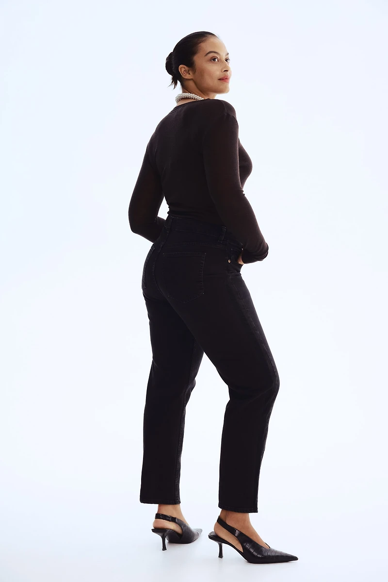 Slim-Fit Mom High Ankle Jeans