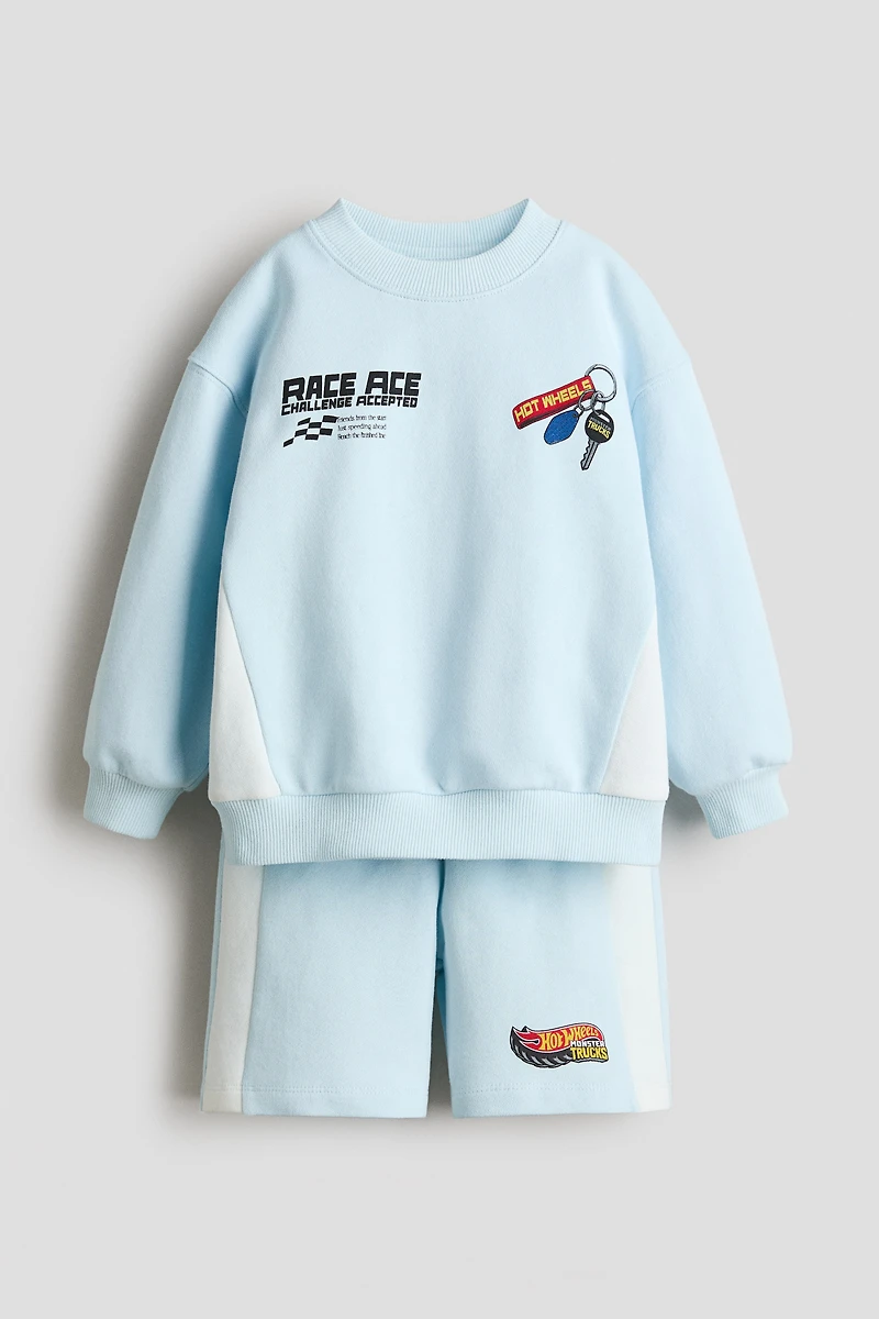 2-Piece Printed Sweatshirt and Sweatshorts Set