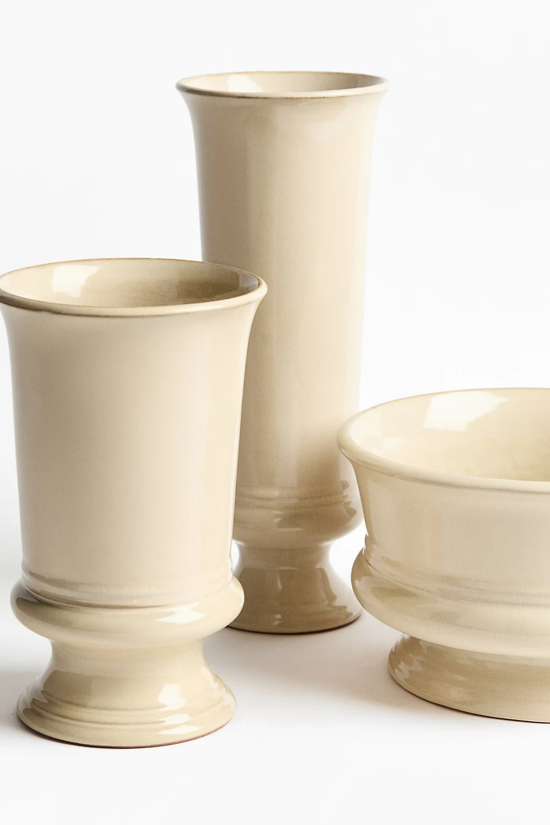 Reactive-Glaze Terracotta Vase