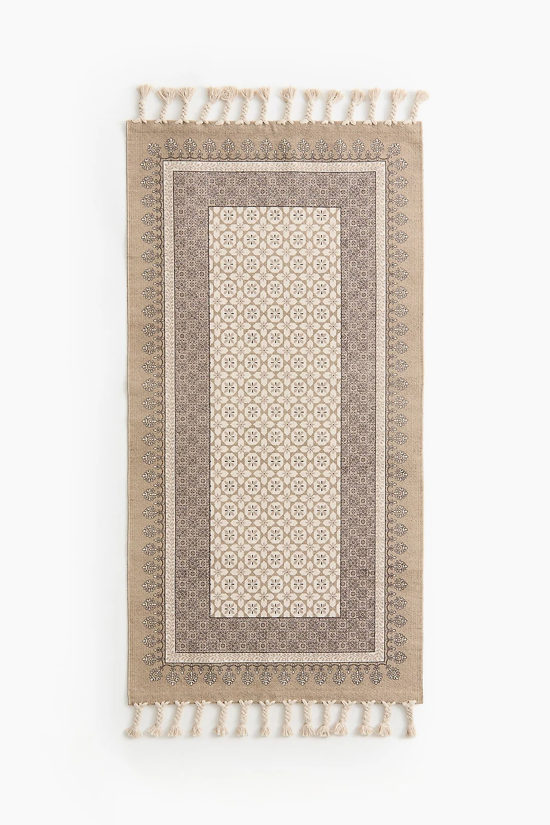 Tapis de couloir à motif