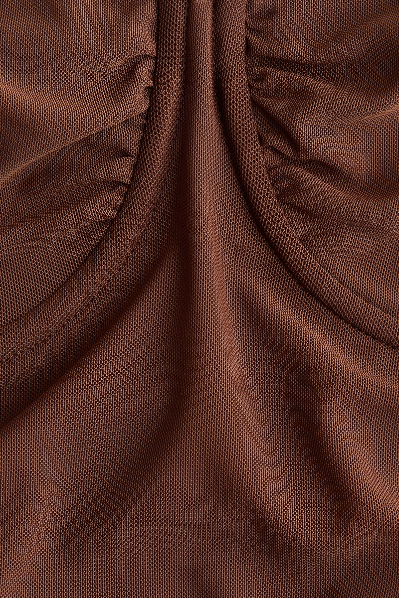 Haut en filet à effet plissé