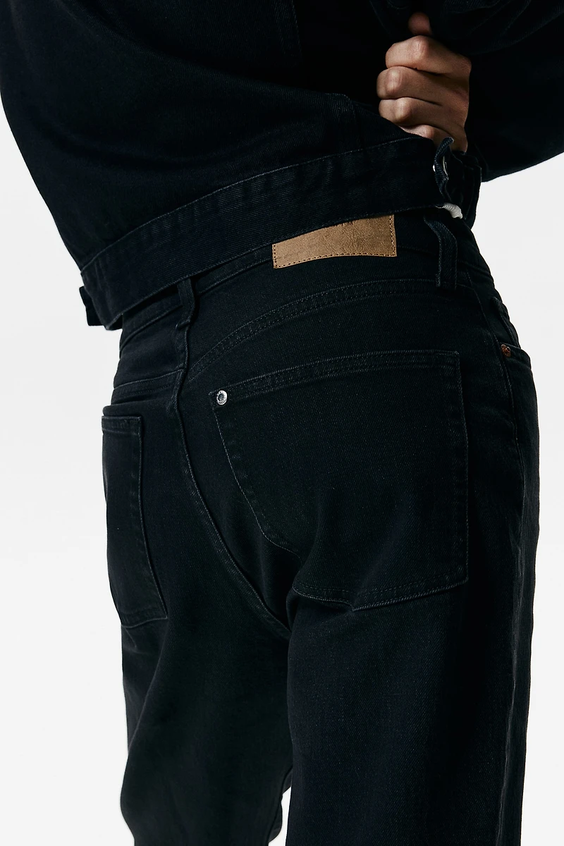 Ultra High Rise Mom Jeans