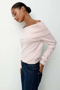 Chandail à épaules dénudées