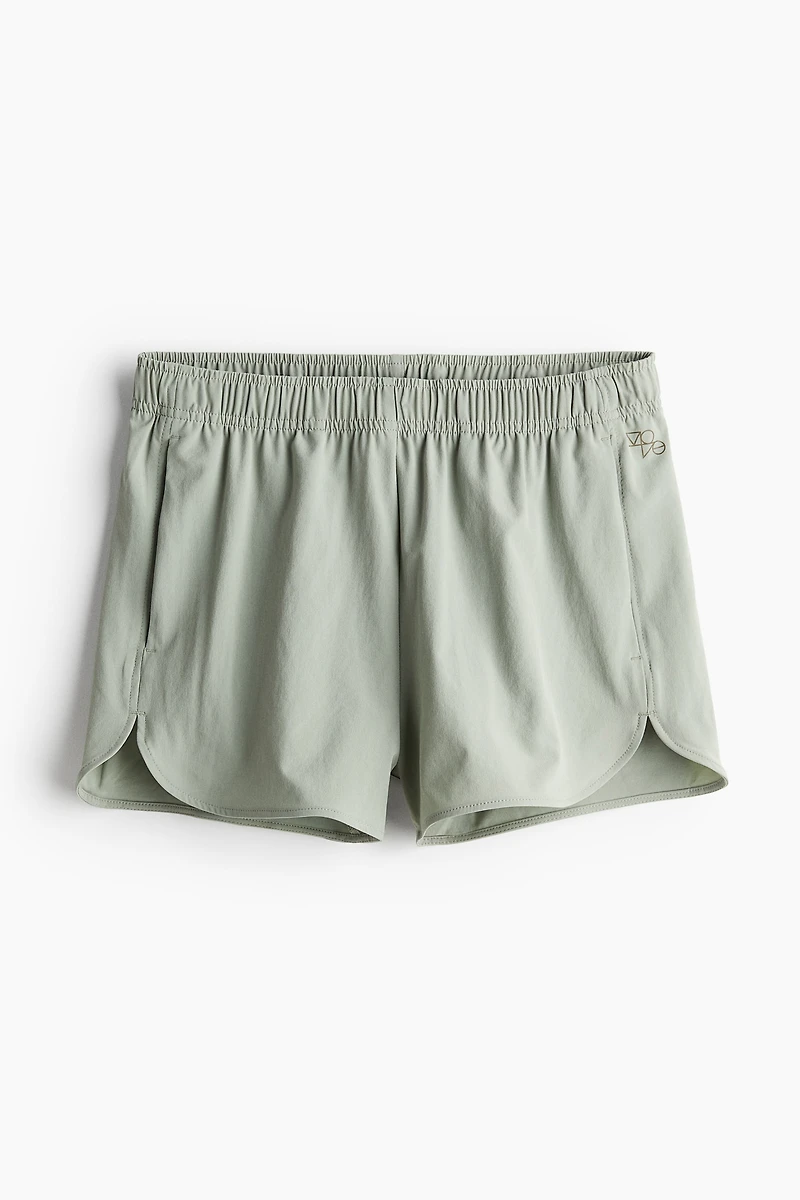 Sports Shorts with DryMove™