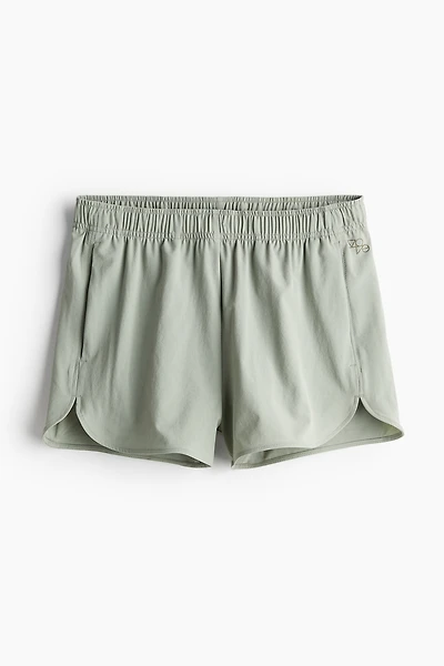 Sports Shorts with DryMove™