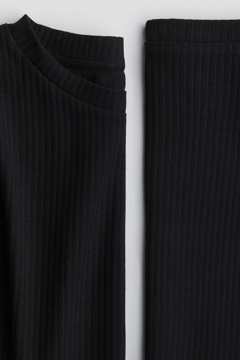 2-Piece Ribbed Top and Skirt Set