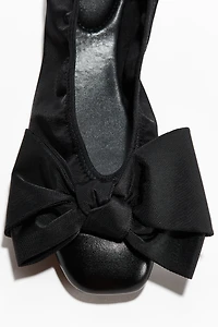 Bow-Detail Flats