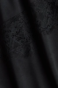 MAMA Robe avec dentelle