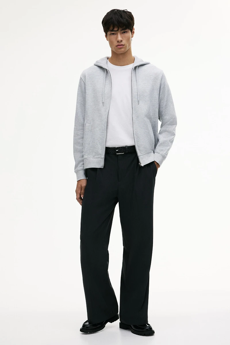 Chandail à capuchon classique