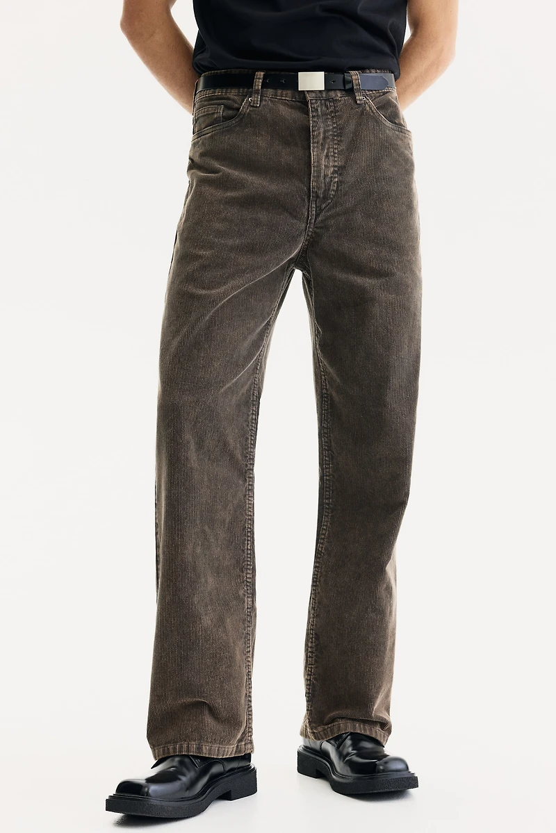 Pantalon décontracté en velours côtelé