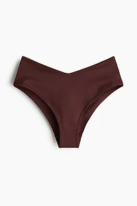 Culotte de bikini audacieuse