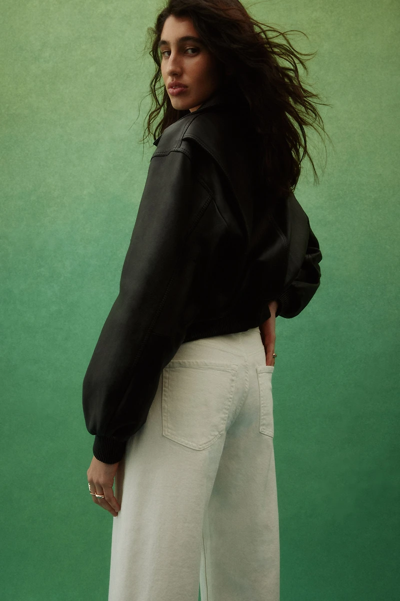 Jean ample à la cheville taille haute