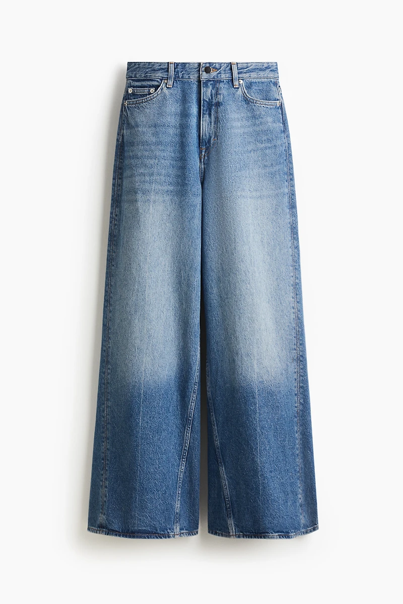 Flared Jeans