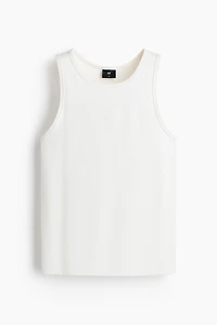 Camisole côtelée près du corps