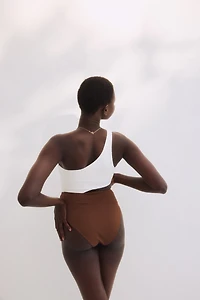 Costume de bain asymétrique coussiné échancré
