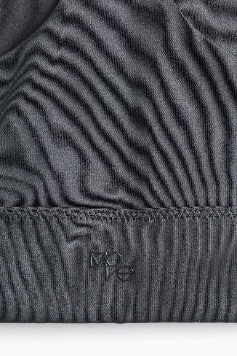 Medium-Support Sports Bra with DryMove™