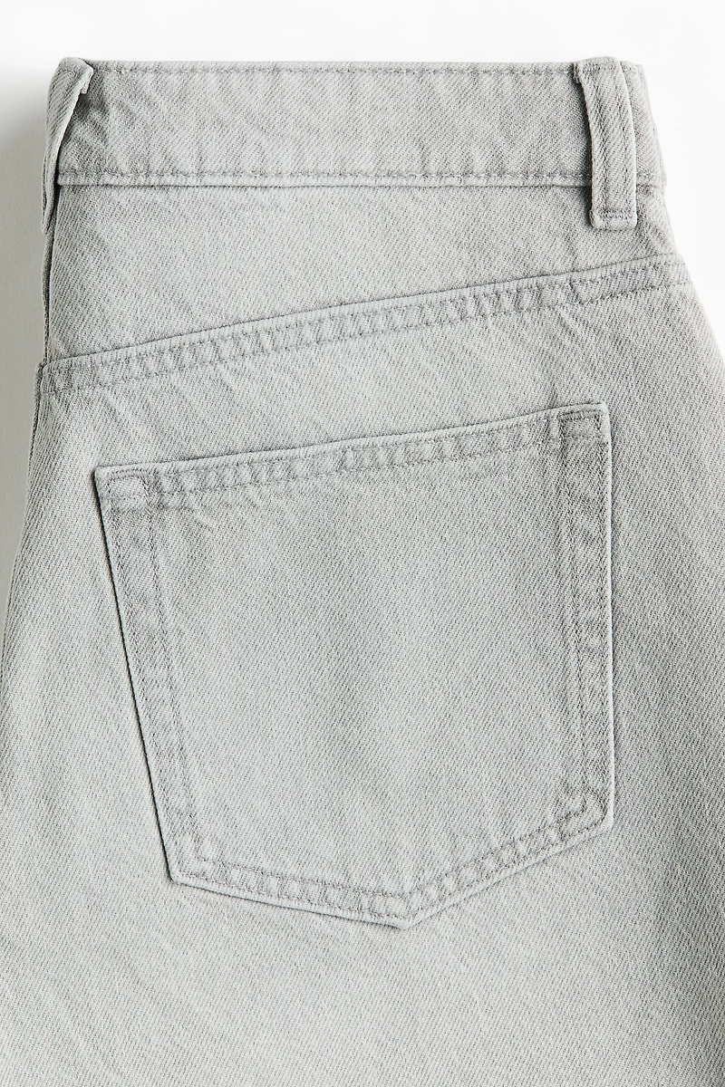 Raw-edge denim shorts