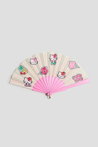 Motif-Detail Folding Fan