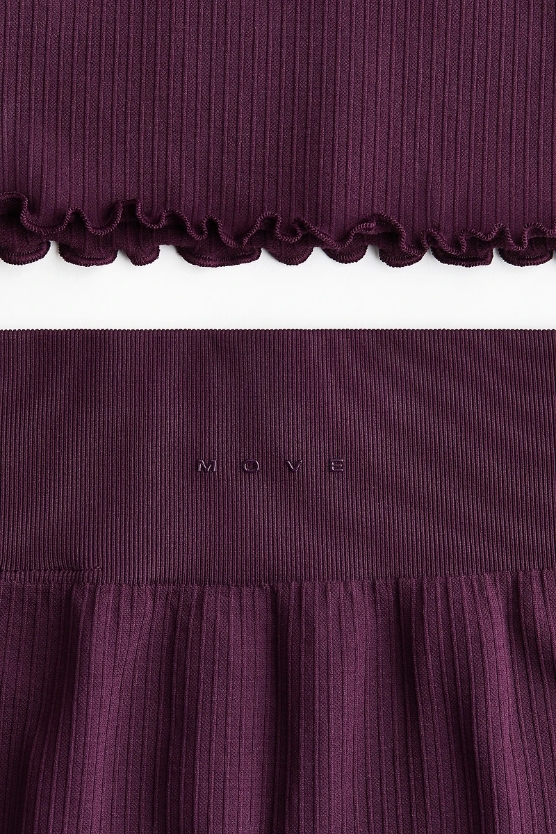 2-Piece Seamless Set with DryMove™