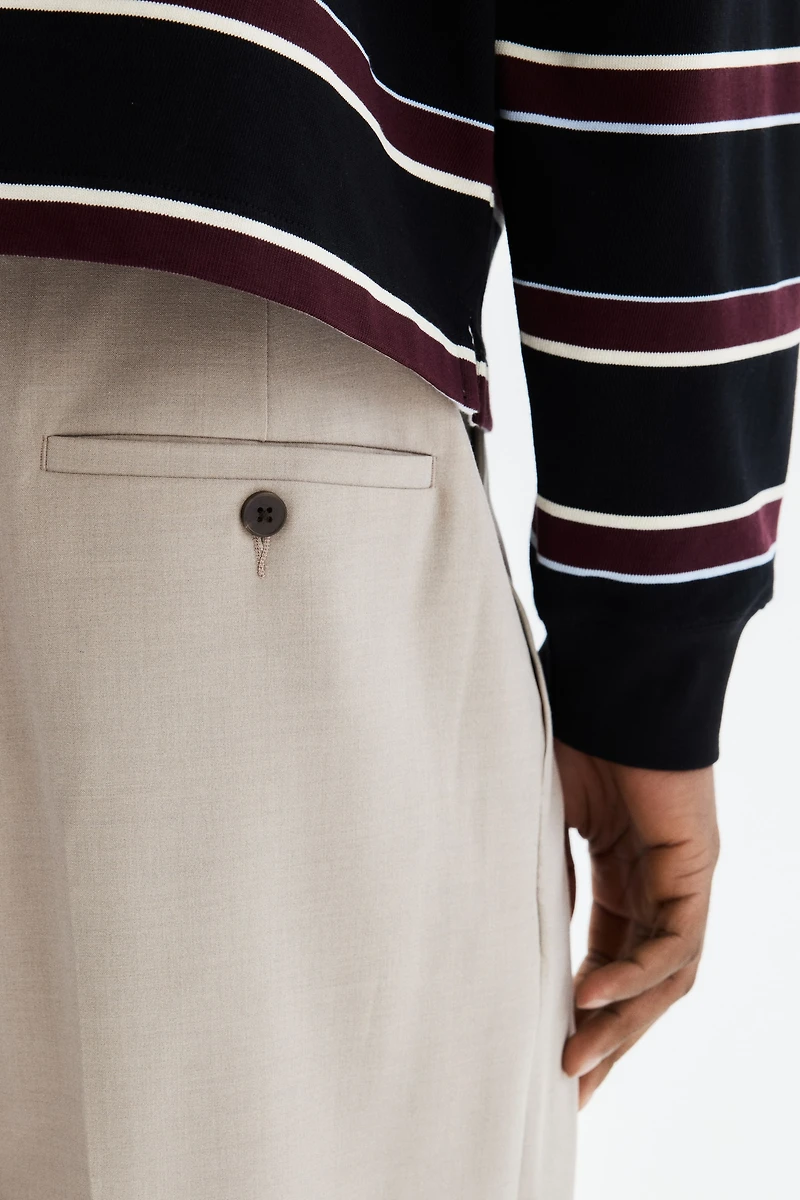 Loose-Fit Tailored Pants