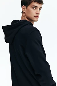 Chandail à capuchon classique