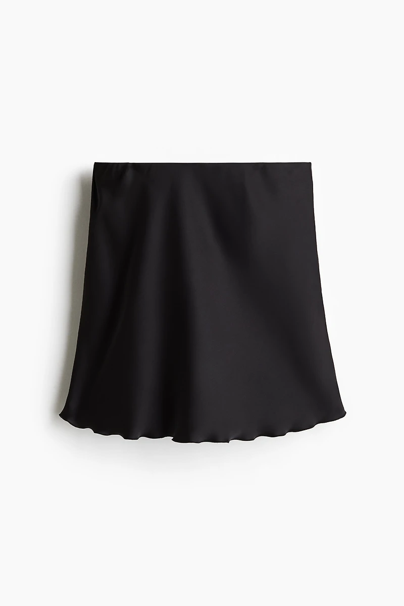Jupe de satin à enfiler
