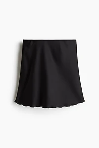 Jupe de satin à enfiler