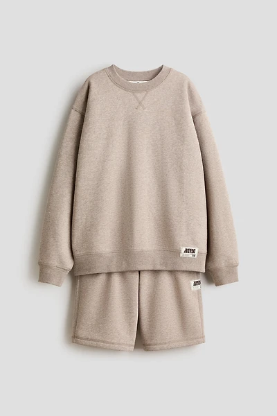 2-Piece Sweatshirt and Sweatshorts Set