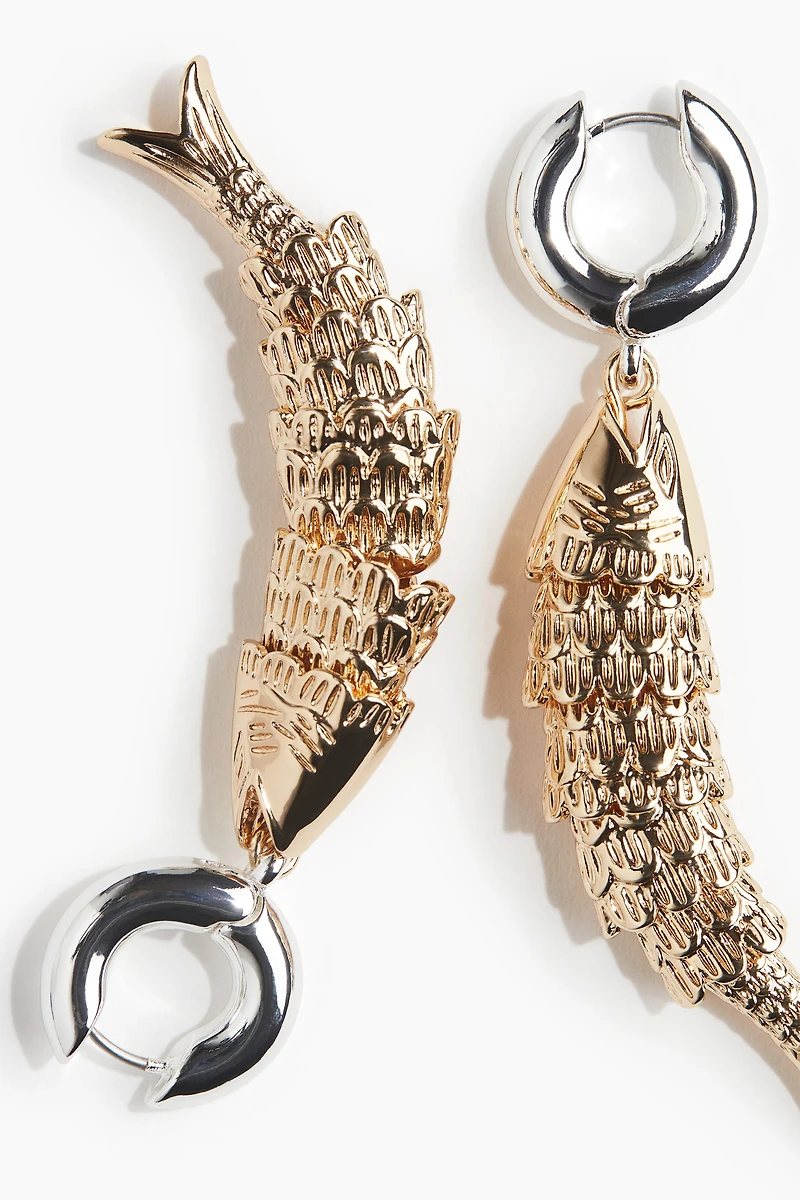 Fish-Pendant Earrings