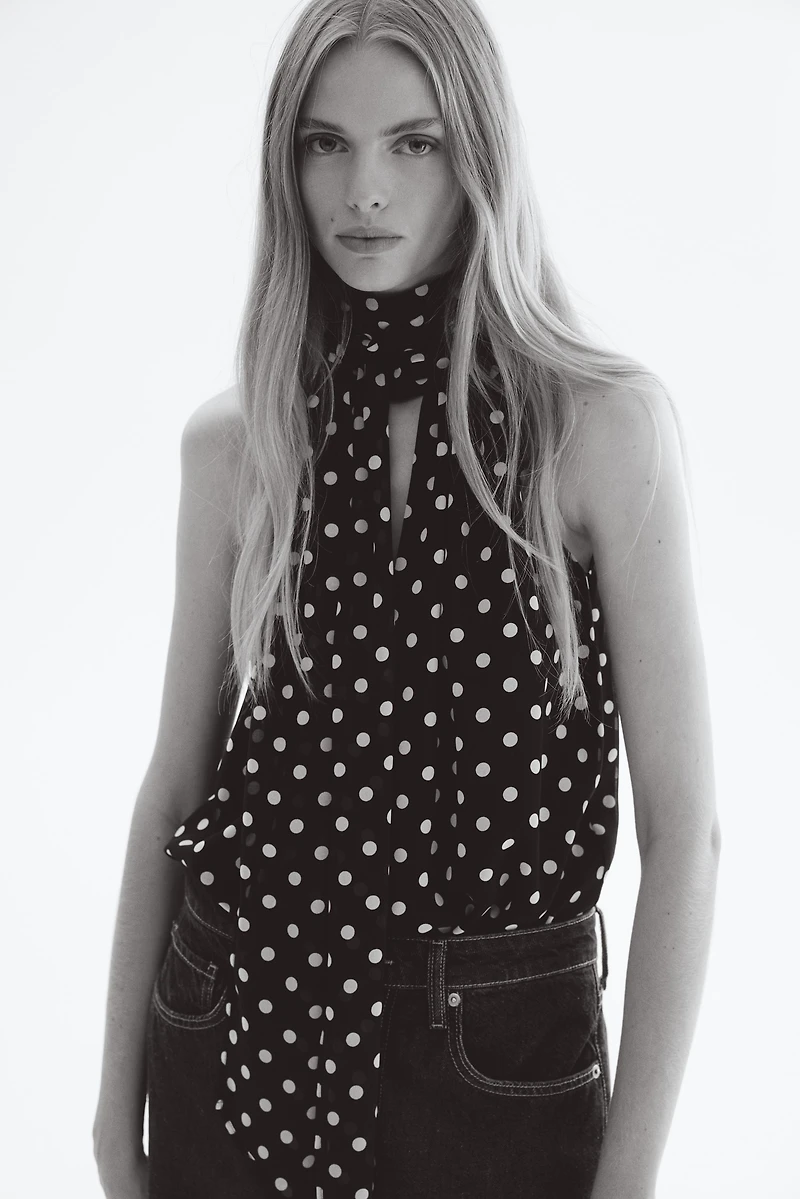 Top with Scarf Collar